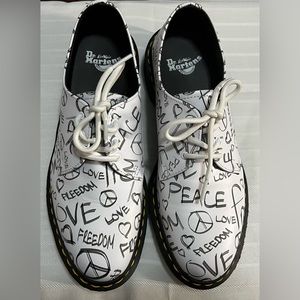 Dr. Martens 1461 Graffiti Script Backhand Oxfords- like new, never worn.